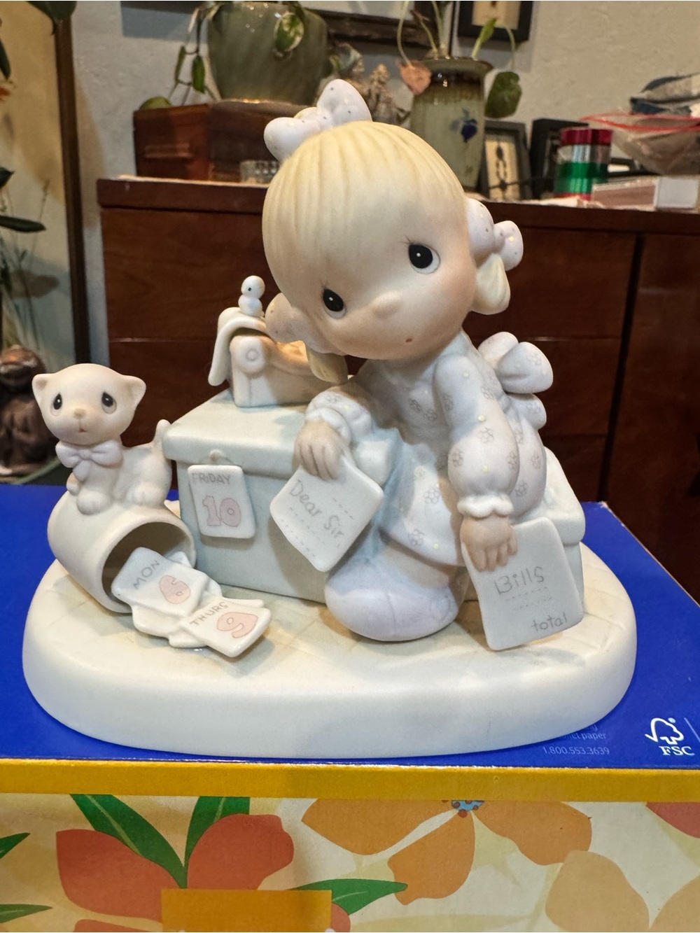 VINTAGE 1982 PRECIOUS MOMENTS “PRAISE LORD, ANYHOW” FIGURINE